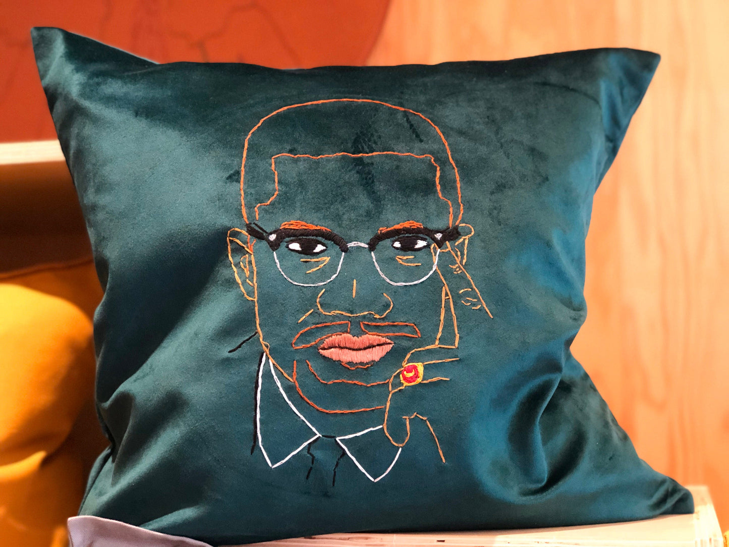 Malcolm X, 20x20 Pillow